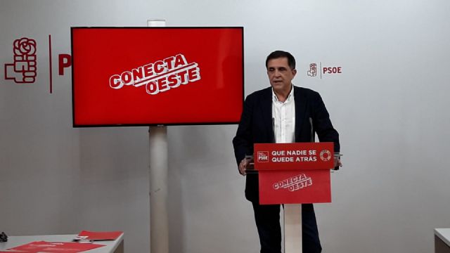 Serrano quiere que los trabajadores del polígono Oeste se trasladen en un autobús por un euro al día - 2, Foto 2