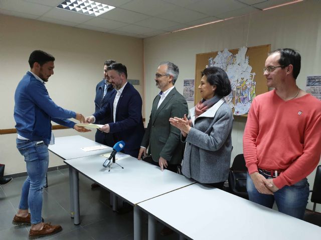 Un curso potencia el diseño aplicado a los mantos de los Caballos del Vino - 3, Foto 3