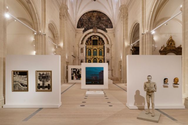 El Palacio de San Esteban acoge la exposición 'Ficciones' con obras de 19 artistas de ocho galerías de la Región - 1, Foto 1