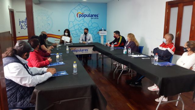 Las familias con derecho moral para volver a sus hogares en el barrio de San Fernando, a un solo trámite para poder regresar a sus pisos - 1, Foto 1