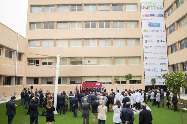 La Facultad de Química de la UMU inaugura dos espacios verdes para fomentar encuentros que unan la Universidad y el mundo empresarial - 3, Foto 3