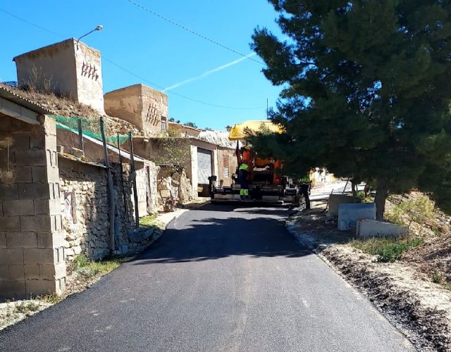 Finalizan las obras de asfaltado del camino de acceso a las cuevas de La Raja - 2, Foto 2