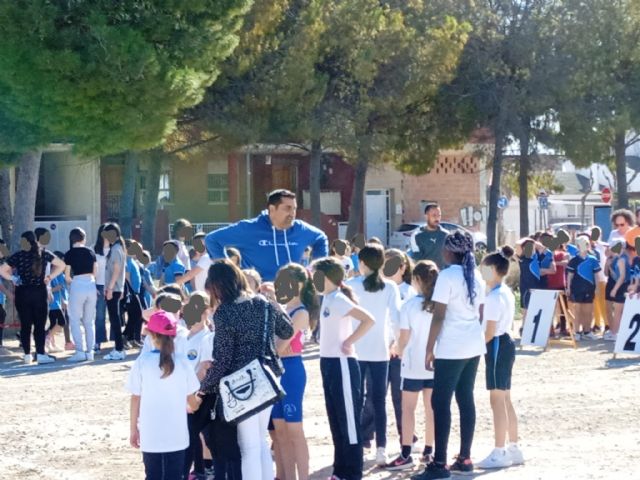 El PP, con los 1.200 alumnos torreños participantes esta mañana en el Cross Escolar Municipal - 3, Foto 3