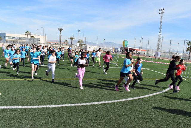 Unos 700 participantes dan brillo al cross escolar de Las Torres de Cotillas - 3, Foto 3