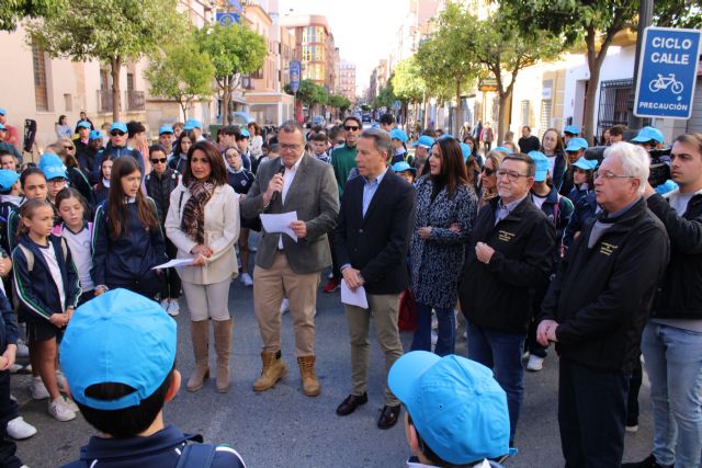 El alcalde de Lorca inaugura la décima edición de la Semana Saludable del colegio San Francisco de Asís - 1, Foto 1