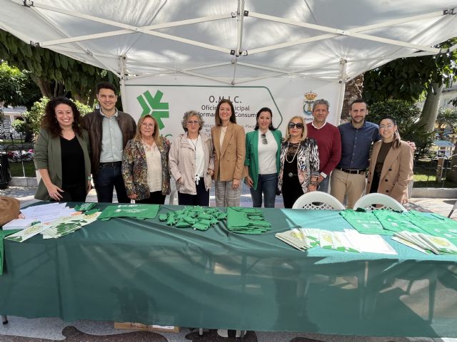 La OMIC conmemora el Día Mundial del Consumo sacando la oficina a la calle - 1, Foto 1