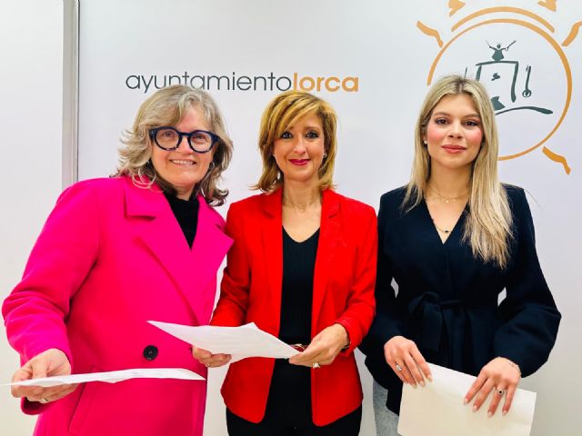 El Ayuntamiento anuncia la cesión de un nuevo local a la Asociación de Fibromialgia de Lorca - 1, Foto 1