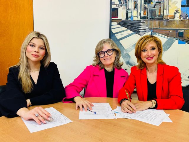 El Ayuntamiento anuncia la cesión de un nuevo local a la Asociación de Fibromialgia de Lorca - 3, Foto 3
