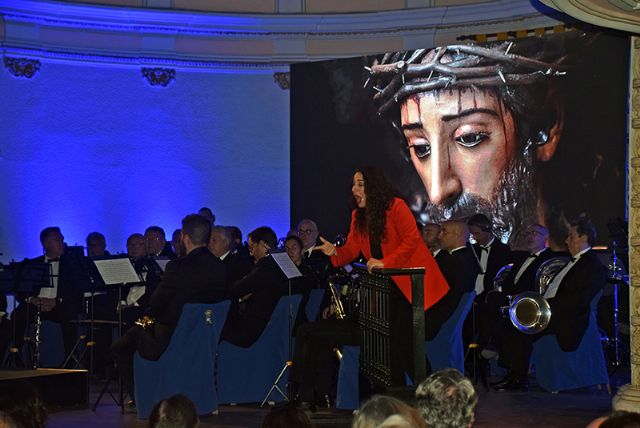 Sevilla se rinde a la saeta en una exaltación cargada de emoción y tradición - 2, Foto 2