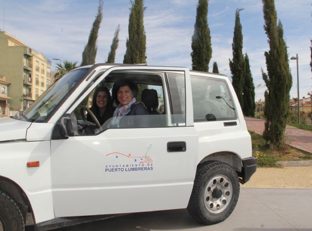 La Comunidad Autónoma cede un vehículo al Ayuntamiento de Puerto Lumbreras - 2, Foto 2