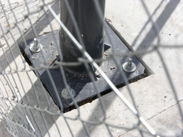 IU-V señala numerosos desperfectos en las recién inauguradas zonas de ocio de San Diego - 3, Foto 3