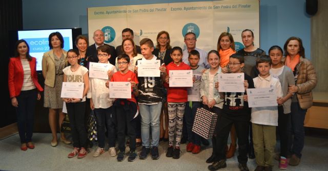 Ayuntamiento y FCC,  a través de la campaña Ecolimpia, sensibilizan sobre la importancia del reciclaje - 1, Foto 1