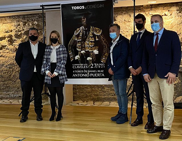 Presentada la “Corrida de los claveles” - 1, Foto 1