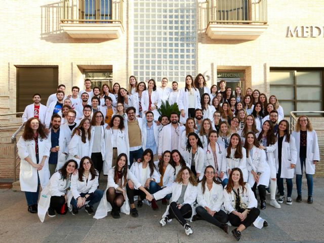 Nuevo éxito en el MIR de los alumnos de Medicina de la UCAM - 1, Foto 1