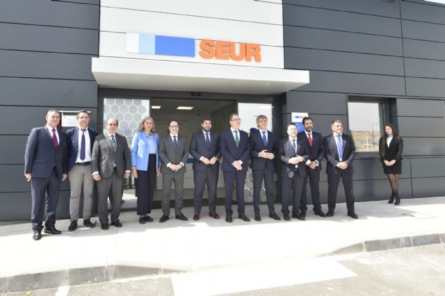 Fernando y José inauguran el nuevo centro de SEUR en la zona - 1, Foto 1