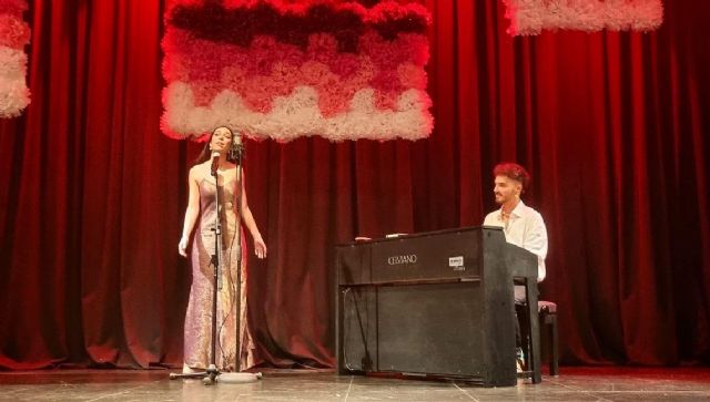 La gala benéfica contra el cáncer recauda fondos para la investigación a la par que entretiene y divierte - 5, Foto 5