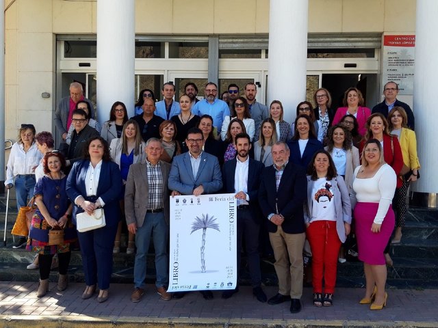 El Ayuntamiento de Cieza apuesta por el principio de algo muy grande: la I Feria del Libro del Valle de Ricote - 1, Foto 1