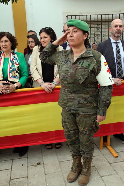 España. Sevilla . El Ejército de Tierra organizó una jura de bandera civil en plena Plaza de España en Alcalá del Río - 2, Foto 2
