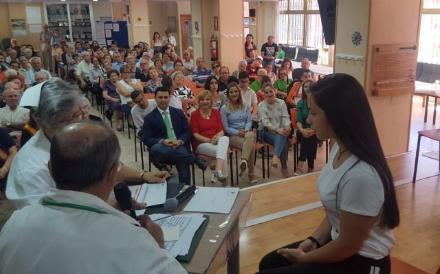 Encuentro entre mayores y personas con discapacidad para conmemorar el Día Internacional de la Familia en San Javier - 1, Foto 1