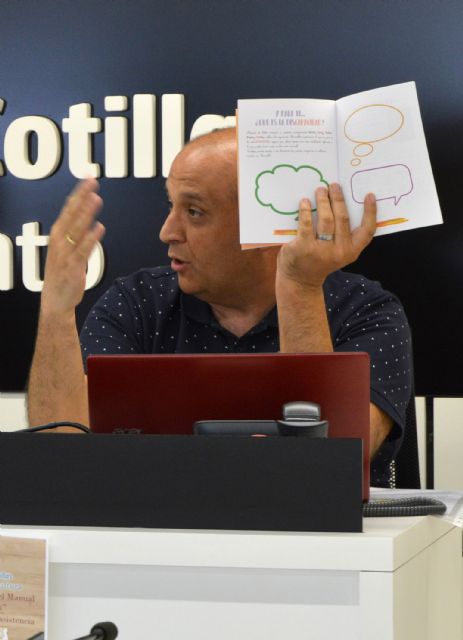 Una obra acerca la diversidad funcional a todos los públicos, especialmente a los más pequeños - 3, Foto 3