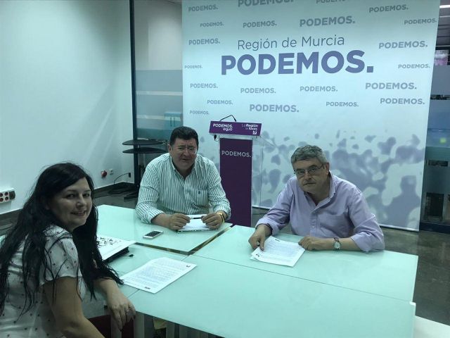 AIDMUR introduce las reivindicaciones del profesorado interino en el debate electoral - 2, Foto 2