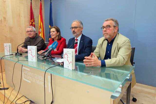 El Archivo General de la Región de Murcia acoge la presentación de los relanzados premios 'Albacara' - 1, Foto 1