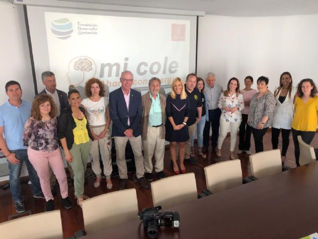 El Ayuntamiento duplica el número de centros educativos que participan en el proyecto ´Mi Cole Ahorra con Energía´ - 1, Foto 1