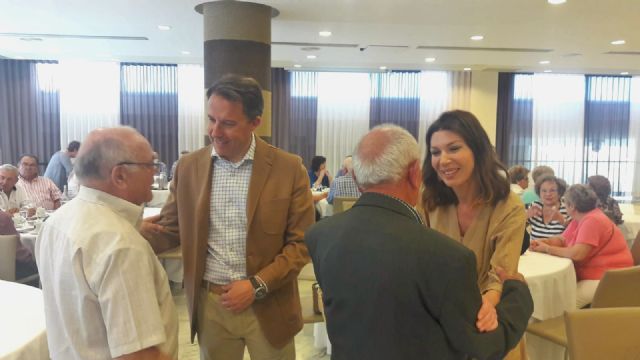 Fulgencio Gil se compromete a ampliar los recursos municipales para personas mayores dentro del proyecto Lorca Ciudad Amigable con los Mayores - 1, Foto 1