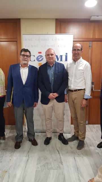 Somos Región propone al resto de fuerzas políticas un pacto regional en favor de las personas con discapacidad - 1, Foto 1