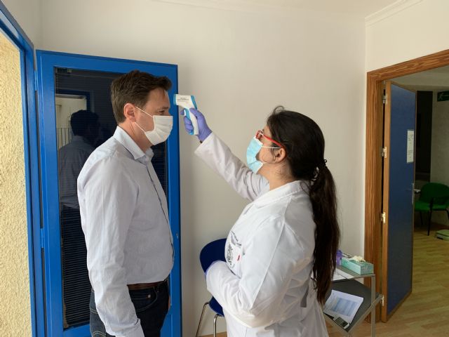 El polideportivo municipal abre al público sus instalaciones deportivas al aire libre - 1, Foto 1