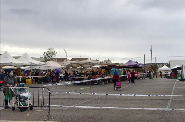 El mercado semanal torreño reabre con gran éxito de organización ante las medidas sanitarias impuestas - 2, Foto 2