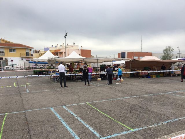 El mercado semanal torreño reabre con gran éxito de organización ante las medidas sanitarias impuestas - 5, Foto 5
