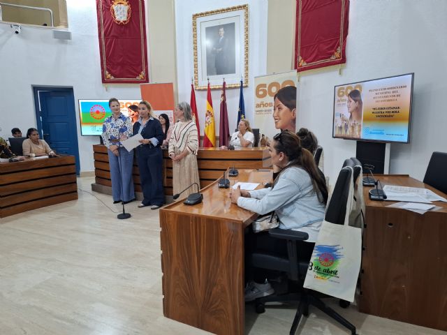 Alcantarilla celebra un pleno especial por el 600 aniversario de la llegada del Pueblo Gitano a España - 2, Foto 2