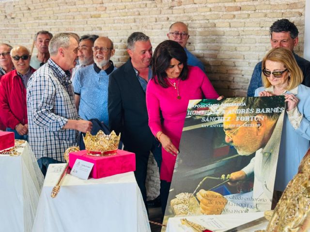La Casa del Artesano acoge la exposición de orfebrería homenaje al maestro lorquino Andrés Barnés Sánchez-Fortún - 2, Foto 2