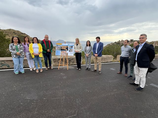 Guevara inaugura las obras de mejora del acceso a las baterías de Cabo Tiñoso - 3, Foto 3