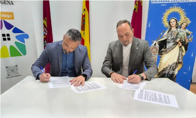 La Asociación de Vecinos del Casco Histórico y la Archicofradía de la Virgen del Carmen impulsan la nueva sede de la calle del Duque - 4, Foto 4