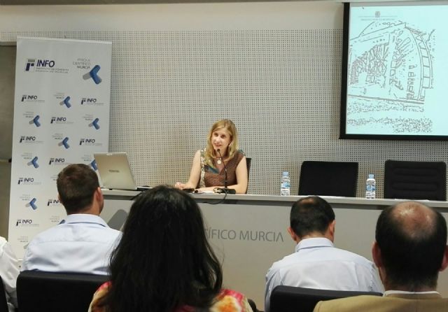 La Alcaldesa de Molina de Segura presenta el proyecto Caminos Escolares Seguros en una mesa redonda de la Semana Europea de la Energía - 1, Foto 1