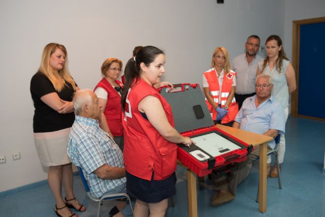 Cruz Roja y Ayuntamiento ponen en marcha el programa Salud constante - 3, Foto 3
