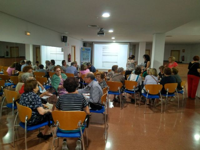 La ciudadanía de Molina de Segura realiza un total de 813 propuestas para los Presupuestos Participativos 2017 - 2, Foto 2