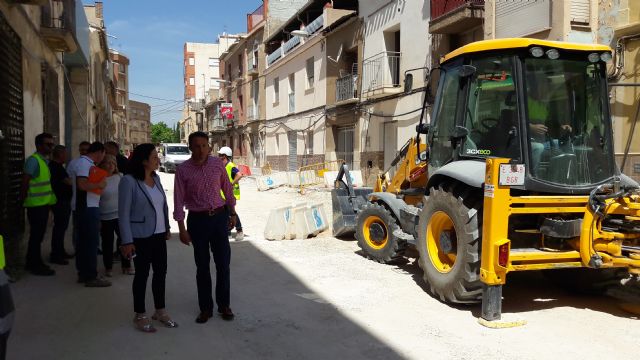 Eulogio Periago duplicará el ancho de sus aceras, incorporará contenedores soterrados, estrenará colector de pluviales y un sistema de iluminación que ahorra un 70% de energía - 2, Foto 2