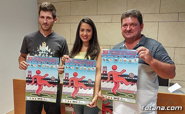 El XVI Torneo de Fútbol Infantil Ciudad de Totana se celebrará en el estadio municipal Juan Cayuela el 24 y 25 de junio, Foto 1
