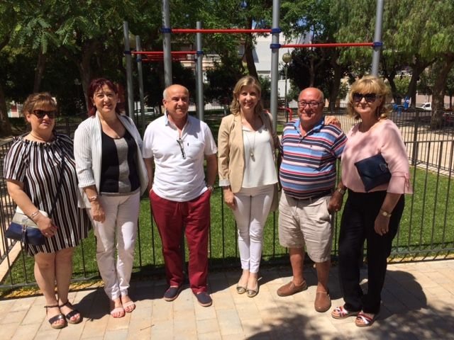 Concluyen las obras de la nueva plaza situada junto a la Calle San Pedro y en el parque del Centro Social del Barrio San Antonio de Molina de Segura - 1, Foto 1