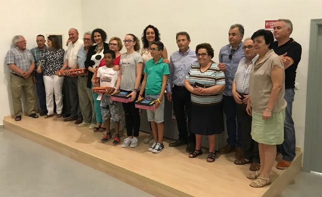 VI edición del concurso fotográfico Orgullo de Abuelos y Nietos - 2, Foto 2