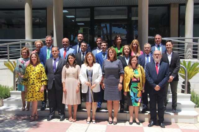 Visitación Martínez anuncia la renovación de infraestructuras turísticas, el impulso de políticas de familia y una bajada de los impuestos municipales - 2, Foto 2