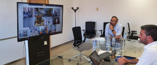 El Gobierno regional consigue del Ministerio 8,1 millones para que el sector pesquero pueda hacer frente a la crisis - 1, Foto 1