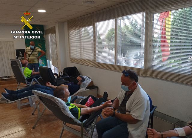 La Guardia Civil colabora altruistamente en la campaña de donación de sangre en Murcia - 1, Foto 1