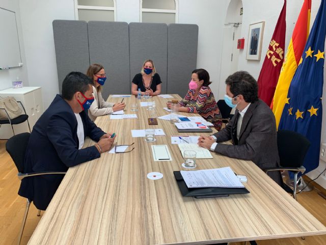 El Gobierno regional impulsa que la digitalización llegue a los autónomos - 1, Foto 1