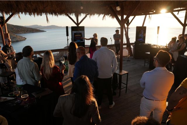 El afterwork VËLA Business & Social Club reúne a más de 70 profesionales - 5, Foto 5