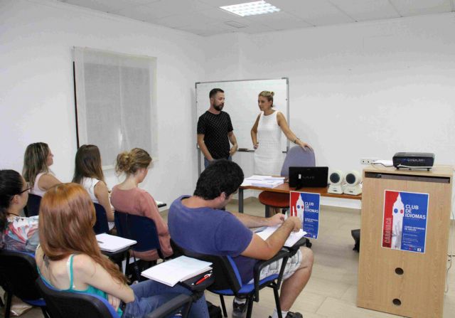 El Centro Joven acoge las actividades formativas del Club de Idiomas y el curso de Monitor de Tiempo libre - 2, Foto 2