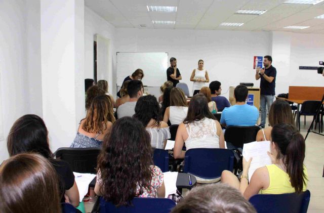 El Centro Joven acoge las actividades formativas del Club de Idiomas y el curso de Monitor de Tiempo libre - 3, Foto 3
